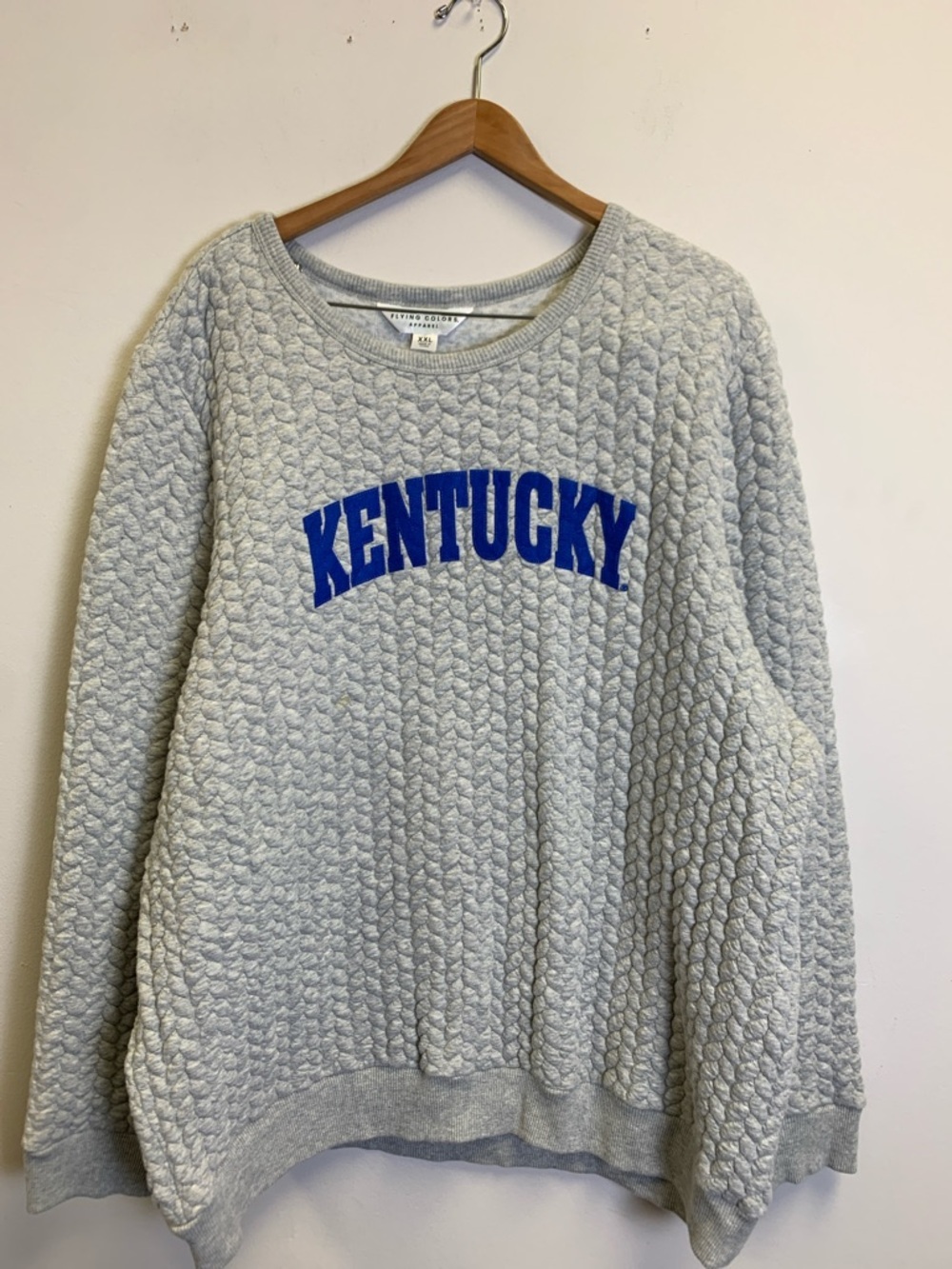 Flying Colors Kentucky Quilted Crewneck Sweatshirt - Light Gray
